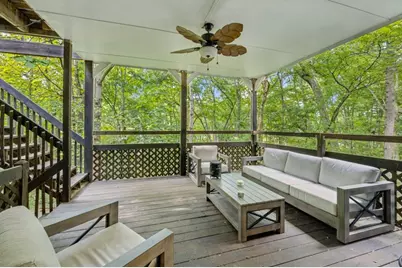 1153 Byrnwyck Court NE, Brookhaven, GA 30319 - Photo 5