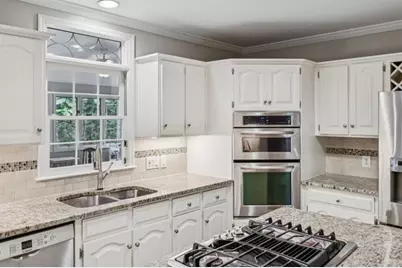 1153 Byrnwyck Court NE, Brookhaven, GA 30319 - Photo 17