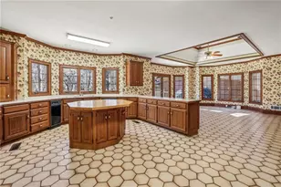 420 Rivertrail Ct, Atlanta, GA 30350 - Photo 17