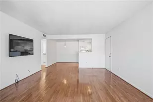 4109 Chastain Park Ct NE, Atlanta, GA 30342 - Photo 5