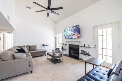 4460 Pineridge Circle, Atlanta, GA 30338 - Photo 5