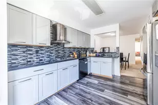 4460 Pineridge Cir, Atlanta, GA 30338 - Photo 11