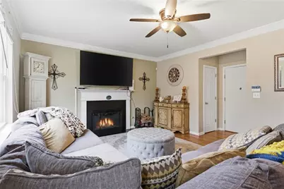 100 Legend Creek Drive, Canton, GA 30114 - Photo 9