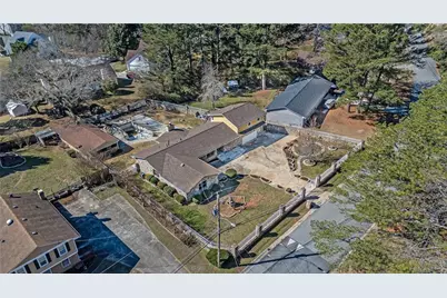6419 Edenfield Drive, Lithonia, GA 30058 - Photo 41