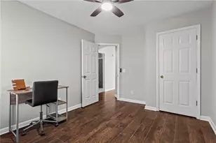 13426 Aventide Ln, Alpharetta, GA 30004 - Photo 19