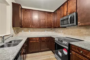 3287 Pennington Dr, Lithonia, GA 30038 - Photo 11