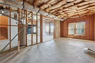 6437 Blue Water Dr, Buford, GA 30518 - Photo 57