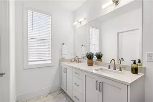 1338 Booth Ave NW, Atlanta, GA 30318 - Photo 17