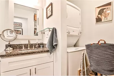 1042 Saint Charles Avenue NE #4, Atlanta, GA 30306 - Photo 9