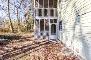 295 E Burns Ct SW, Marietta, GA 30008 - Photo 33