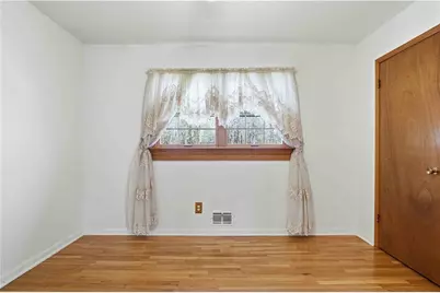 213 Parkwood Drive NE, Kennesaw, GA 30144 - Photo 17