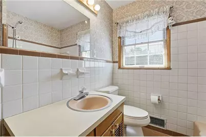 213 Parkwood Drive NE, Kennesaw, GA 30144 - Photo 15