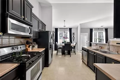 342 Southgate Drive, Locust Grove, GA 30248 - Photo 9