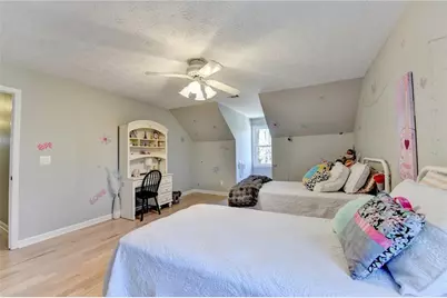 2085 Kings Valley Drive, Lawrenceville, GA 30043 - Photo 35