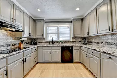 2085 Kings Valley Drive, Lawrenceville, GA 30043 - Photo 17