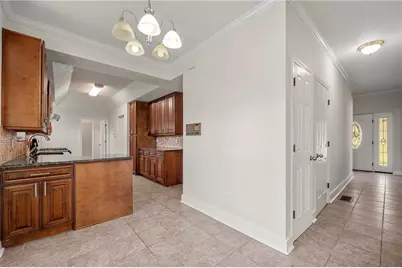 140 Forest Lake Drive, Fayetteville, GA 30215 - Photo 9