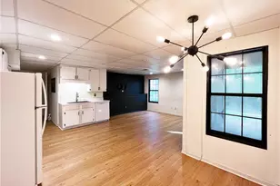 6832 Creekwood Dr, Douglasville, GA 30135 - Photo 3