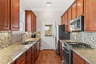 3410 Lee St, Atlanta, GA 30344 - Photo 9