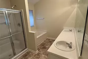 5975 Hillvale Trail, Lithonia, GA 30058 - Photo 11