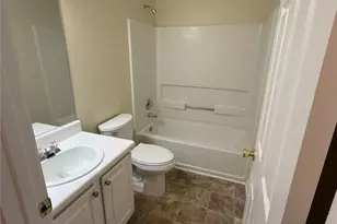 5975 Hillvale Trail, Lithonia, GA 30058 - Photo 13