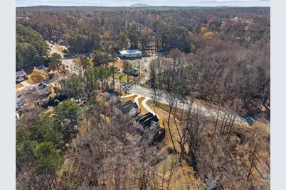 658 Rockbridge Road, Lilburn, GA 30047 - Photo 11