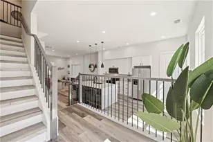 3165 Dogwood Dr, Hapeville, GA 30354 - Photo 7