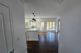 398 Dunleven Manor Walk, Lawrenceville, GA 30043 - Photo 11