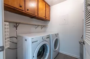 24 Hampshire Ct, Avondale Estates, GA 30002 - Photo 19