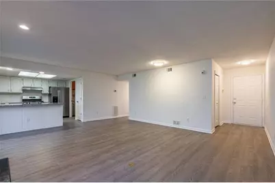 24 Hampshire Court, Avondale Estates, GA 30002 - Photo 3