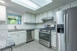 24 Hampshire Ct, Avondale Estates, GA 30002 - Photo 5