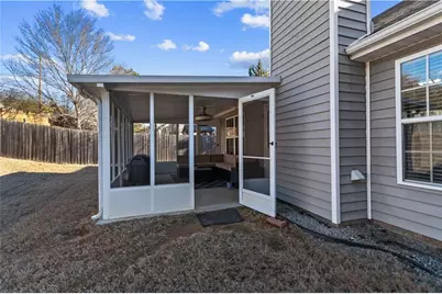 706 Bridle Creek Way, Auburn, GA 30011 - Photo 9