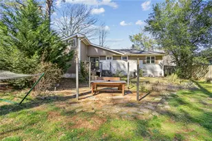 1609 Tanager Cir, Decatur, GA 30032 - Photo 25