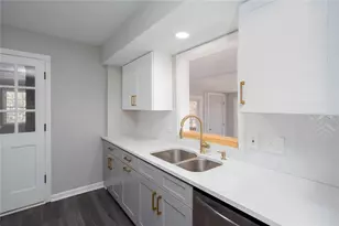 1722 Johnston Trail NW, Kennesaw, GA 30152 - Photo 13