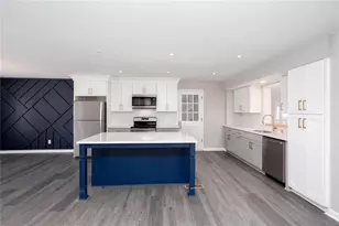 1722 Johnston Trail NW, Kennesaw, GA 30152 - Photo 9