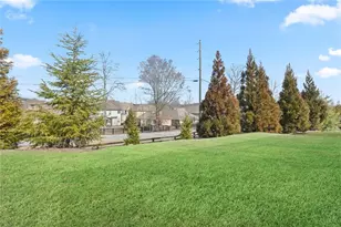 6829 Bungalow Road, Flowery Branch, GA 30542 - Photo 31