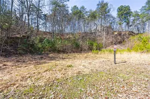 53 Somerset Ln, Cartersville, GA 30121 - Photo 1