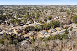 595 Abbeywood Dr, Roswell, GA 30075 - Photo 61