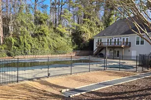 595 Abbeywood Dr, Roswell, GA 30075 - Photo 65