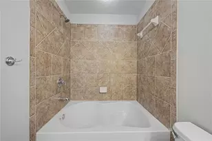 2298 Limehurst Dr, Atlanta, GA 30319 - Photo 21