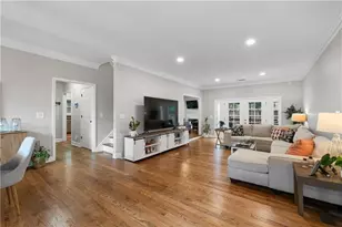 10880 Windham Way, Alpharetta, GA 30022 - Photo 3