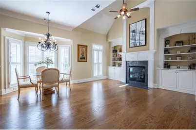 1176 Bluffhaven Way NE, Brookhaven, GA 30319 - Photo 19