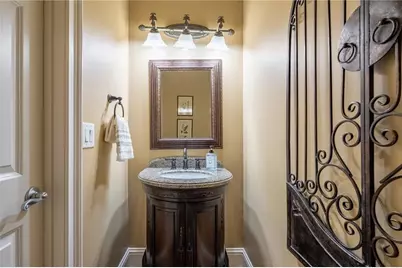 1176 Bluffhaven Way NE, Brookhaven, GA 30319 - Photo 15