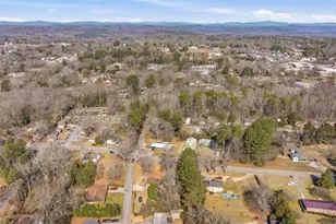 27 Hilltop Ln, Toccoa, GA 30577 - Photo 41