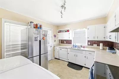 27 Hilltop Lane, Toccoa, GA 30577 - Photo 7