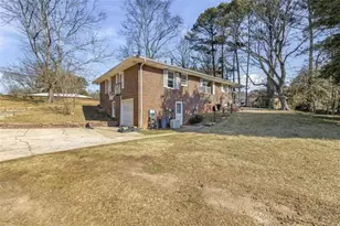 27 Hilltop Ln, Toccoa, GA 30577 - Photo 25