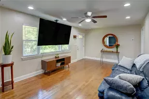 691 Heathmoor, Decatur, GA 30032 - Photo 3