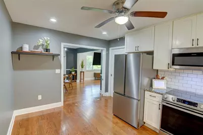 691 Heathmoor, Decatur, GA 30032 - Photo 7