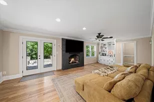 2207 Forestglade Dr, Stone Mountain, GA 30087 - Photo 13