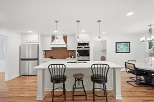 2207 Forestglade Dr, Stone Mountain, GA 30087 - Photo 3