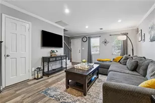 135 N River Dr, Atlanta, GA 30350 - Photo 5